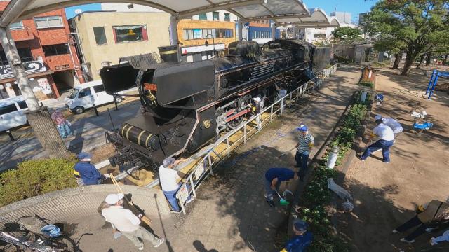 鉄道の日 大分市の若草公園で蒸気機関車の清掃活動 コロナ禍で2年ぶり Tosニュース Tosテレビ大分 鉄道の日 大分市の若草公園で蒸気機関車の清掃活動 コロナ禍で2年ぶり Tosニュース Tosテレビ大分
